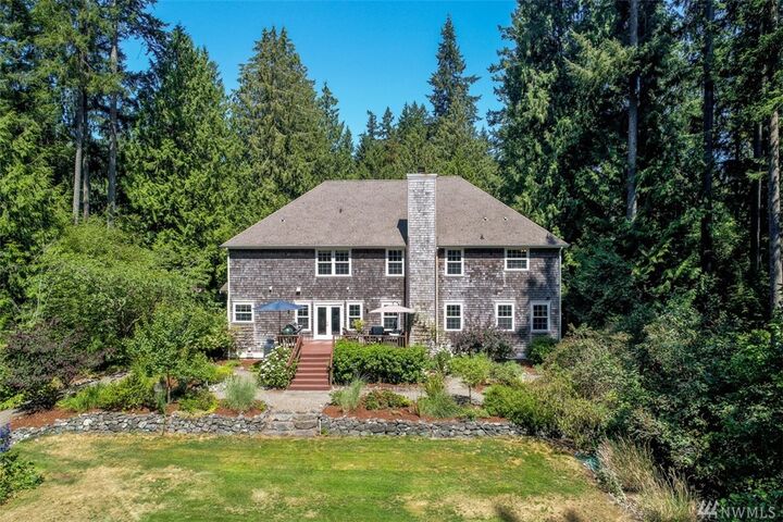 9291 Battle Point Dr NE  Bainbridge Island WA 98110 photo