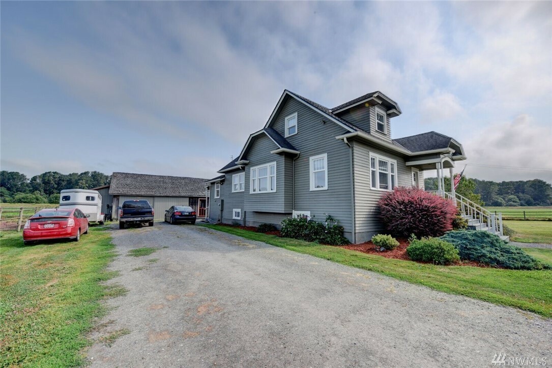 Property Photo:  18065 Skagit City Rd  WA 98273 