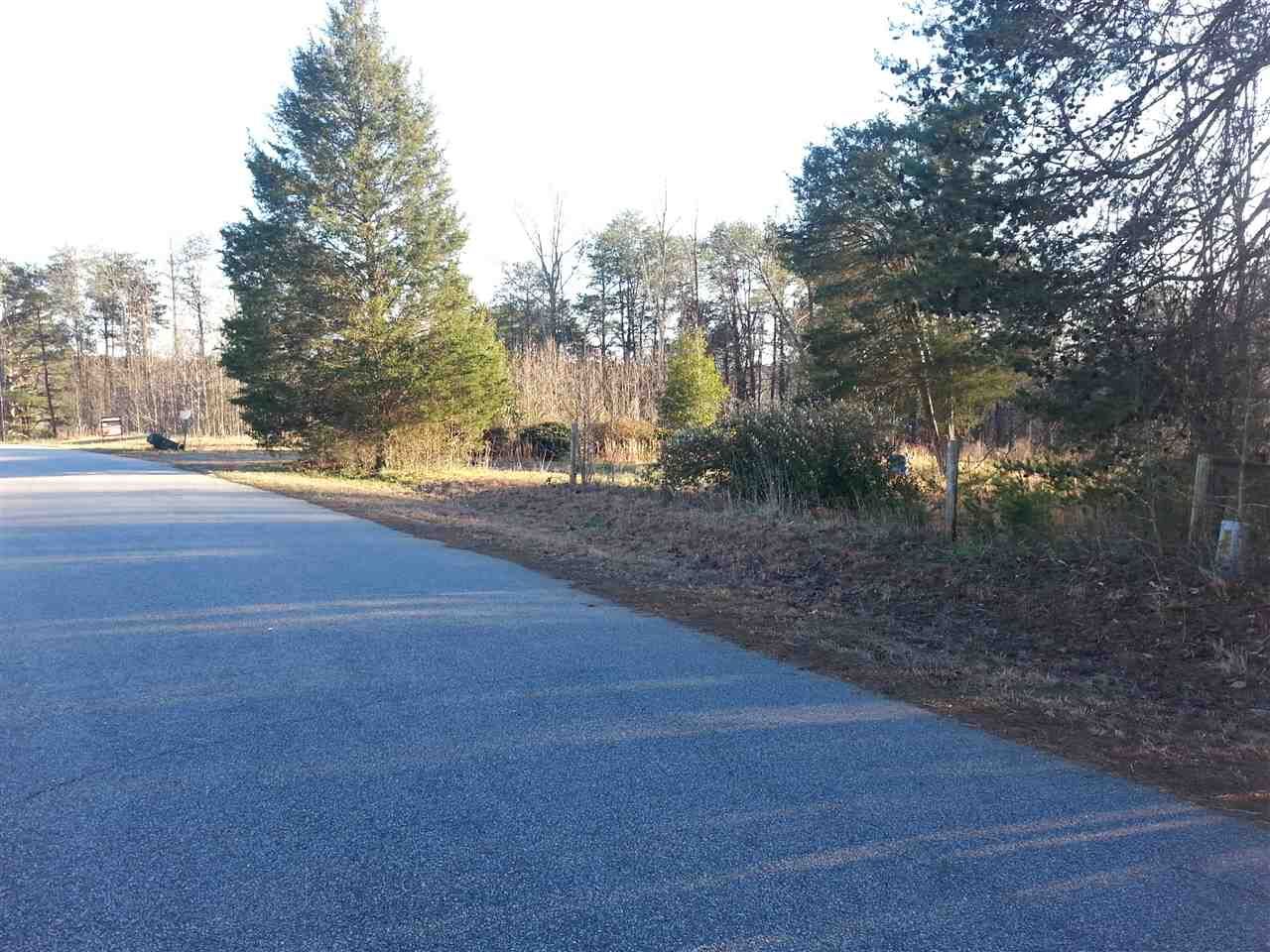 Property Photo:  340 Emerald Drive  SC 29322 