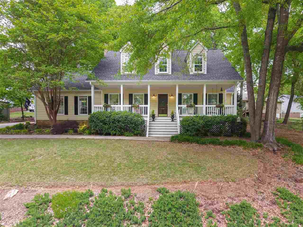 Property Photo: 216 Trolley Car Way SC 29302
