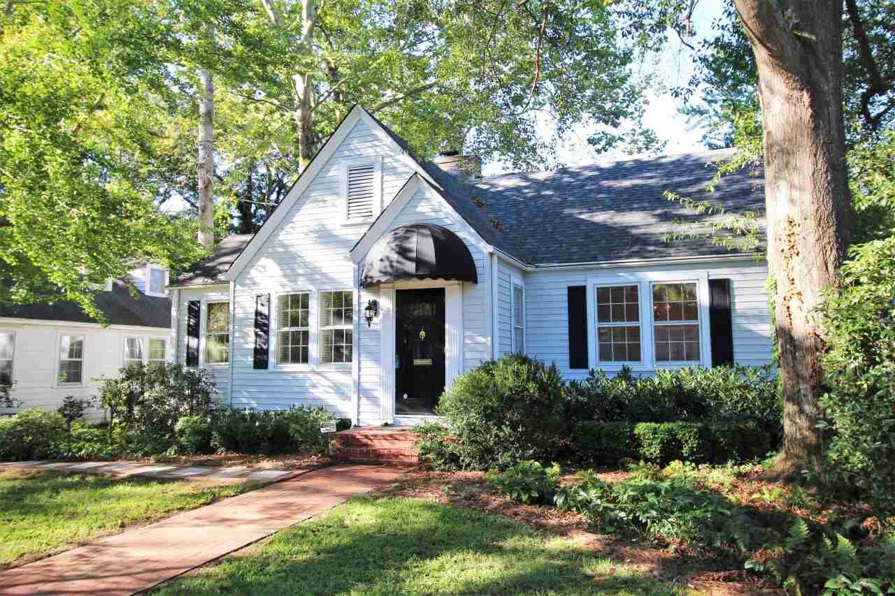 Property Photo: 422 S Fairview Ave Ext SC 29302
