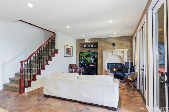 Property Photo: 33 Tuscany CA 92694