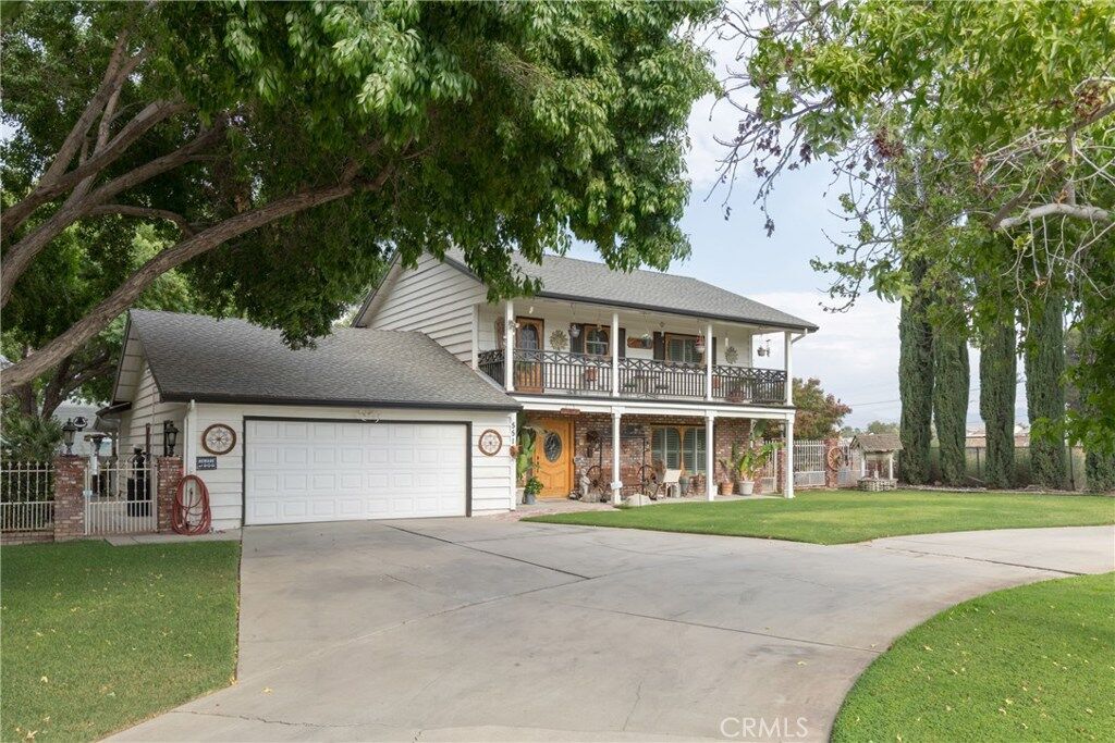 Property Photo: 551 S Lyon Avenue CA 92582