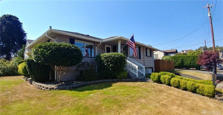 801 N Thornton St  Aberdeen WA 98520 photo