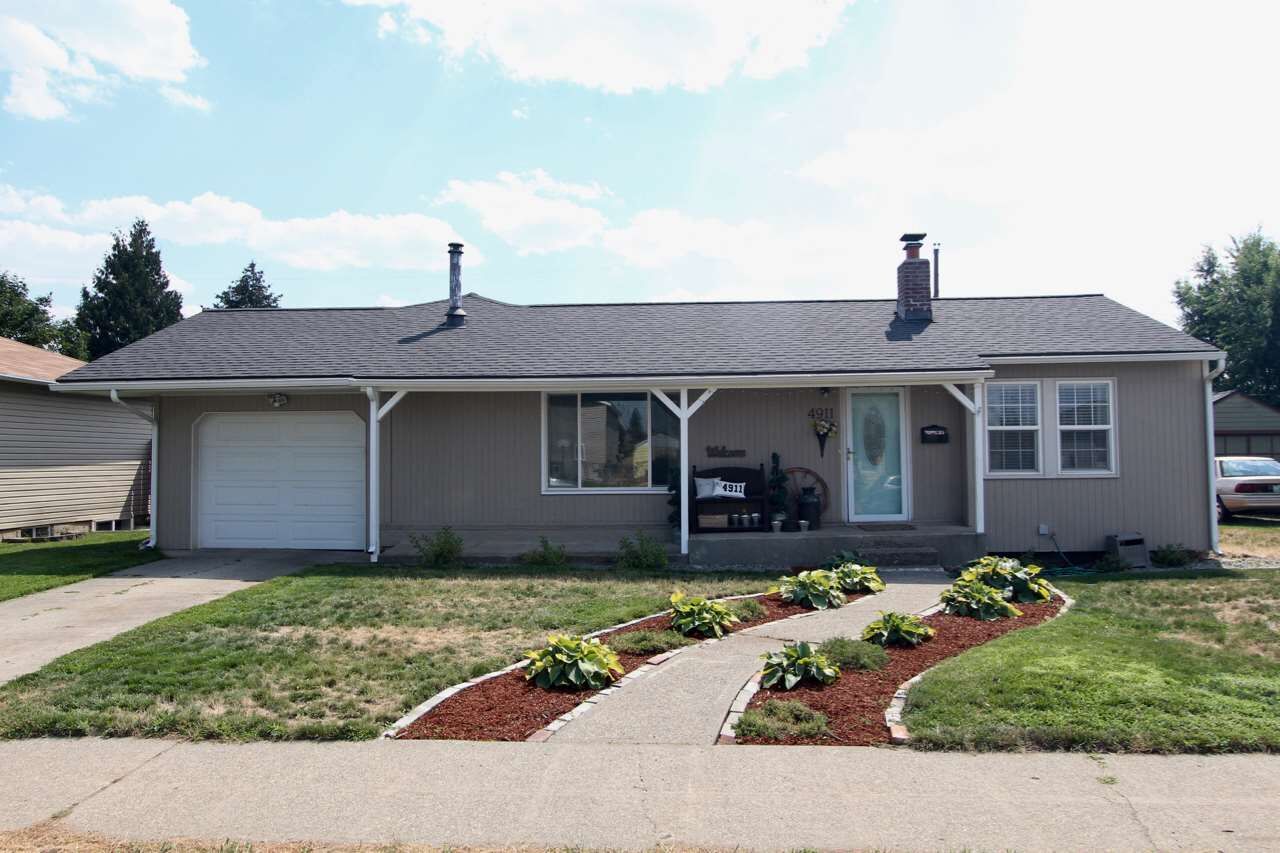 Property Photo:  4911 W Hoffman Pl  WA 99205 