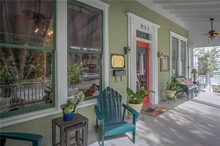 Property Photo:  911 S Orleans Avenue  FL 33606 