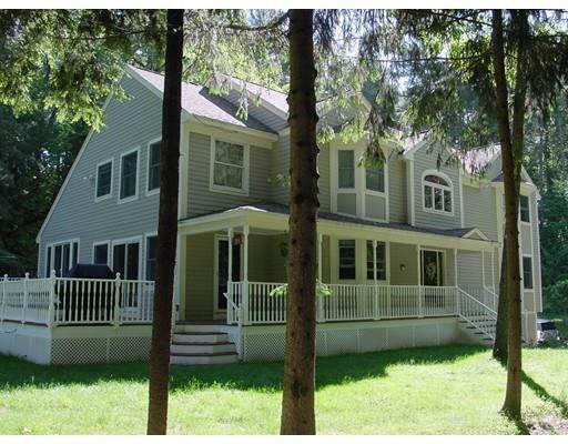 Property Photo: 18 Robinwood Rd MA 01460
