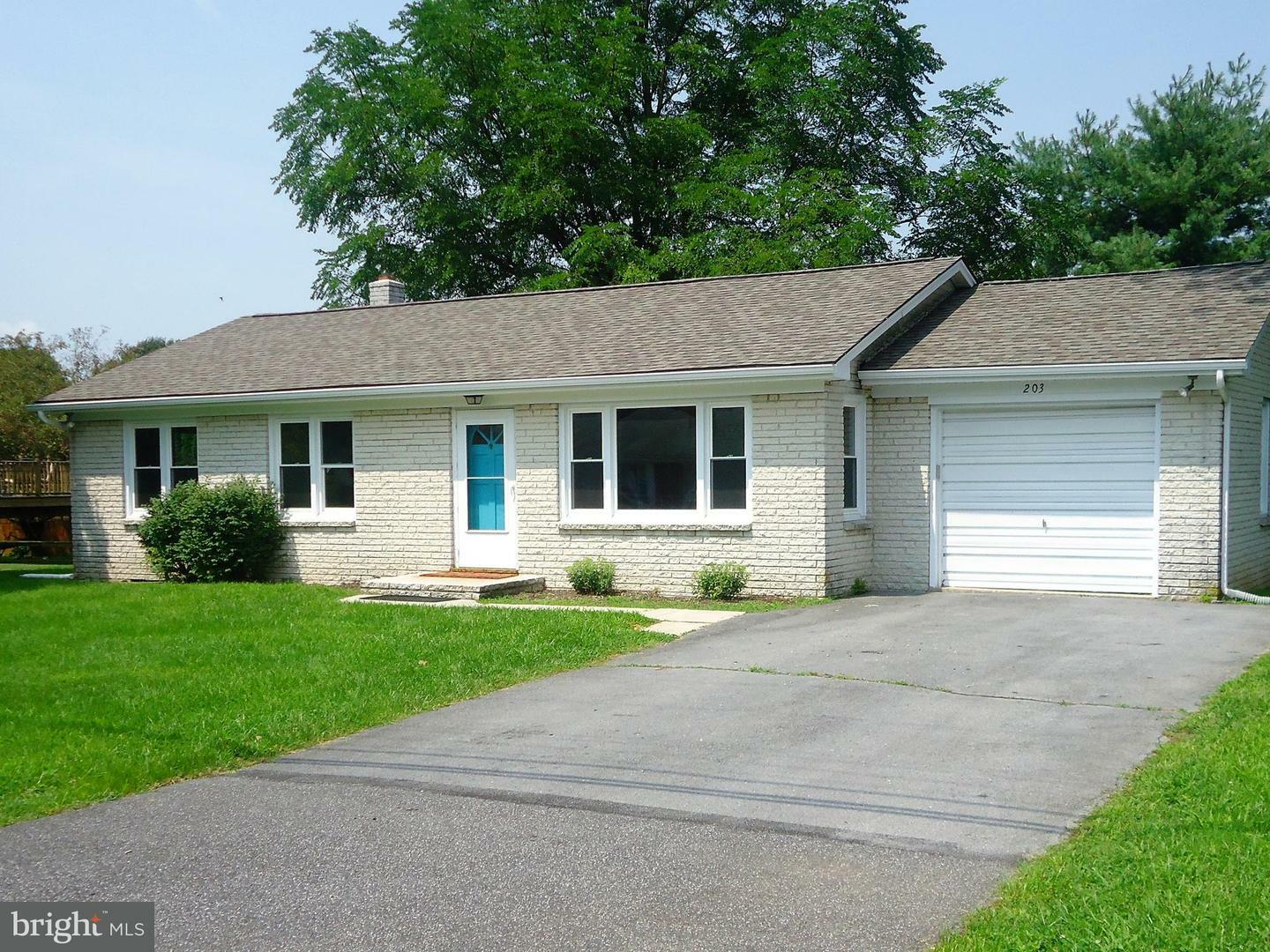 Property Photo: 203 University Drive PA 17237