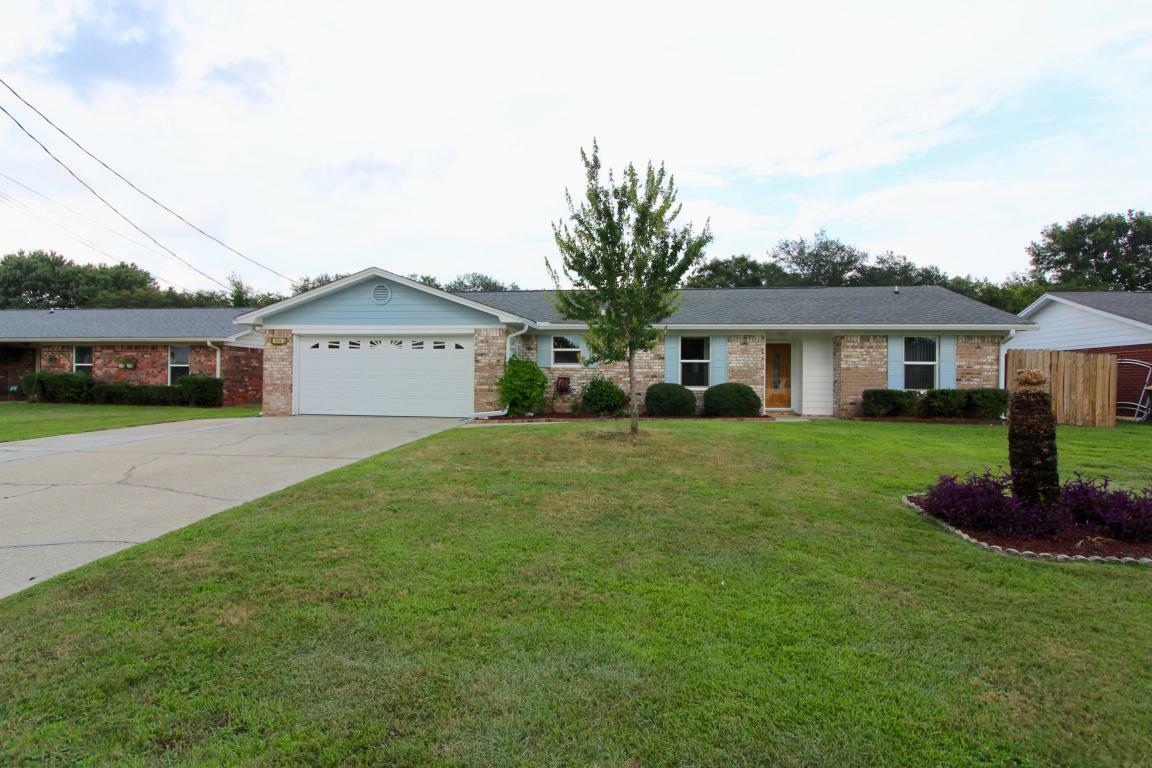 Property Photo: 2726 Augustus Road FL 32566
