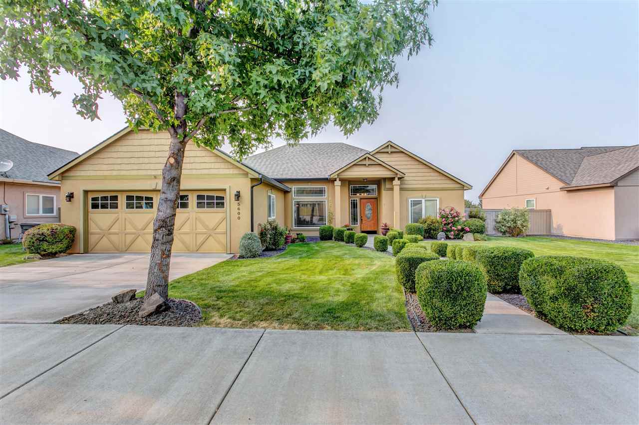 Property Photo: 5600 W 16th Ave WA 99338