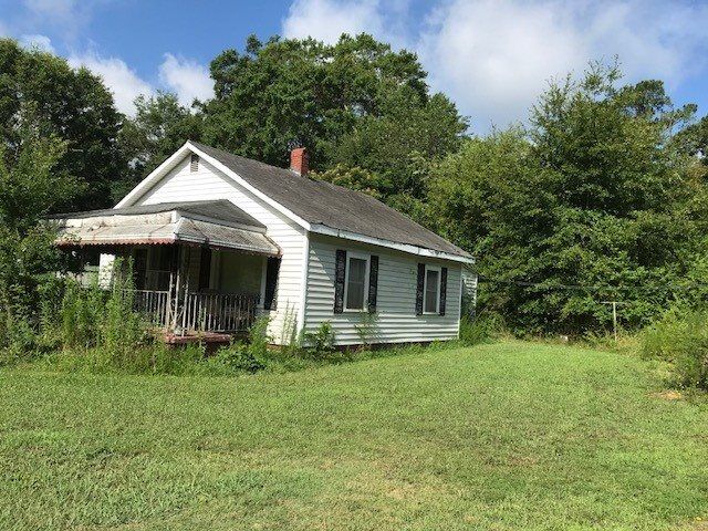 Property Photo:  1012/1016 W Georgia  SC 29388 