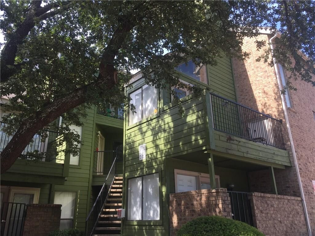 Property Photo: 9831 Walnut Street P206 TX 75243