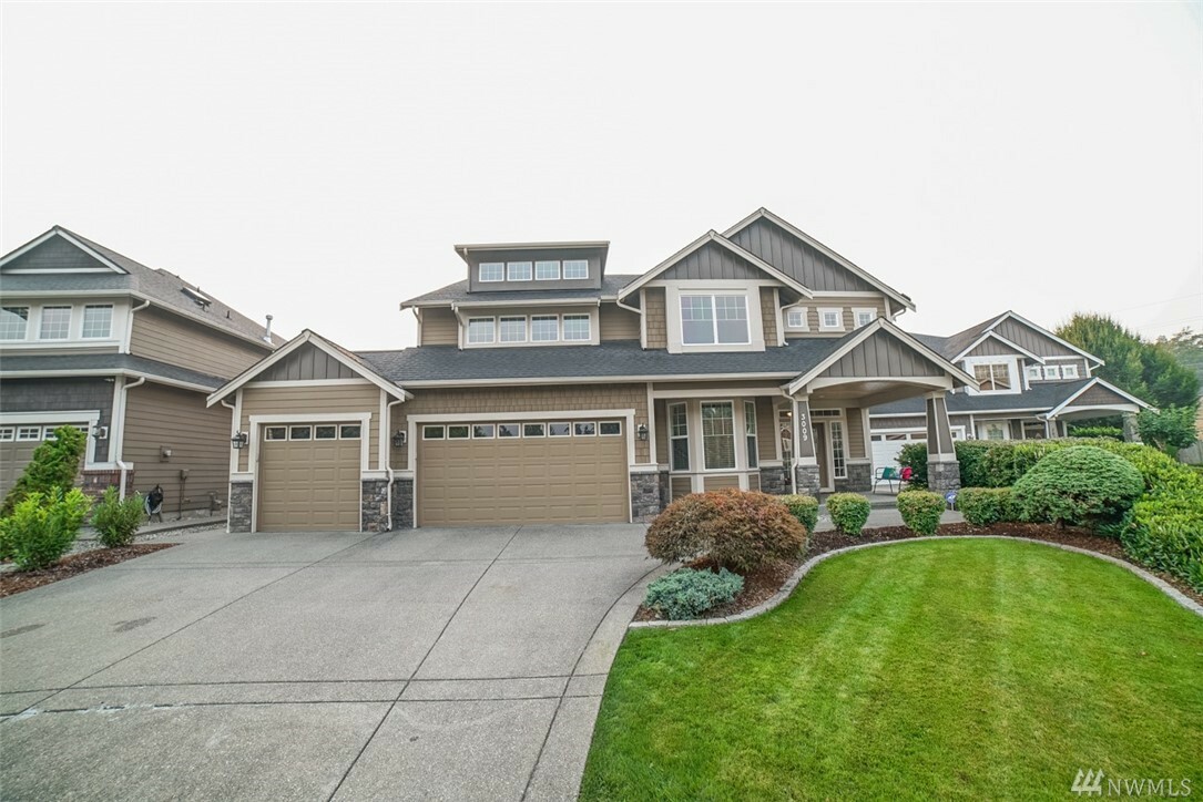 Property Photo: 3009 22nd St Pl SW WA 98373