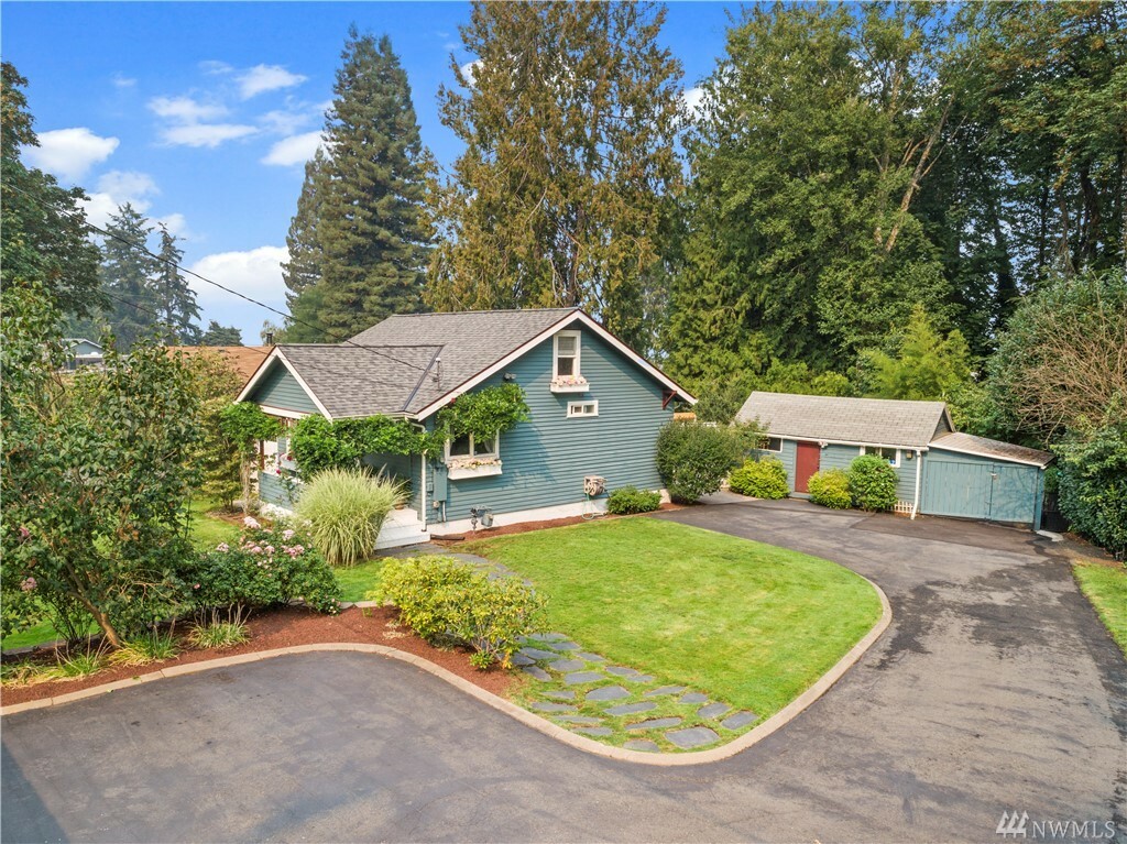 Property Photo: 5162 Chico Wy NW WA 98312