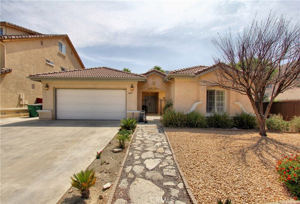 Property Photo:  8683 Rolling Hills Drive  CA 92883 