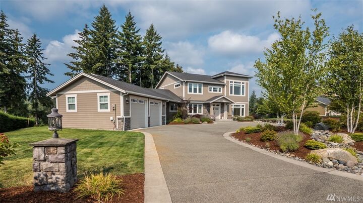 Property Photo: 13231 Bolin Point Place NE WA 98370