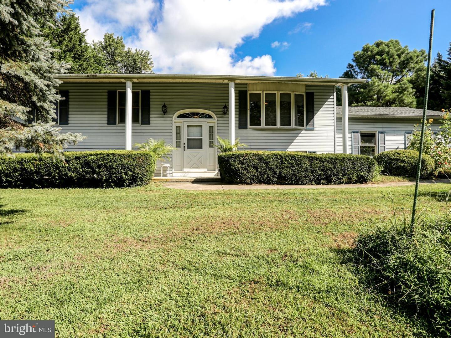 Property Photo: 7704 Green Hill Road PA 17112