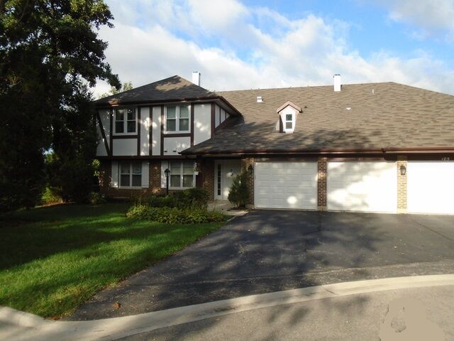 Property Photo:  183 Hemingway Court 183  IL 60061 