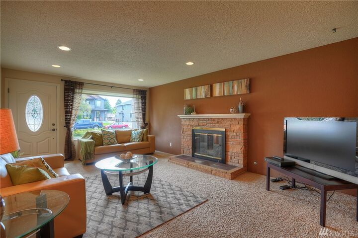 Property Photo: 4609 N 24th St WA 98406