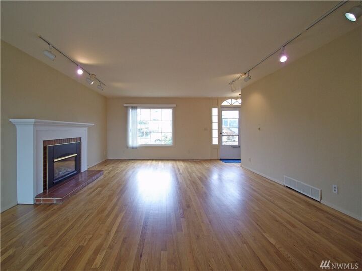 Property Photo:  323 E Whidby Ave  WA 98362 