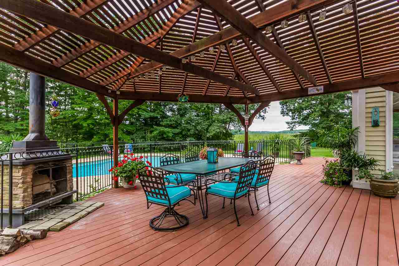 Property Photo: 6 Melanie Lane NH 03304