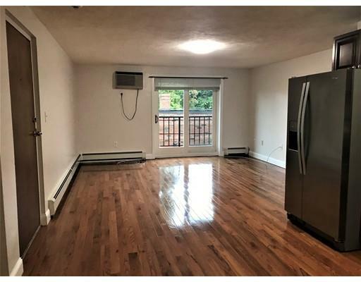 Property Photo: 86 Harvard Street 3A MA 02150