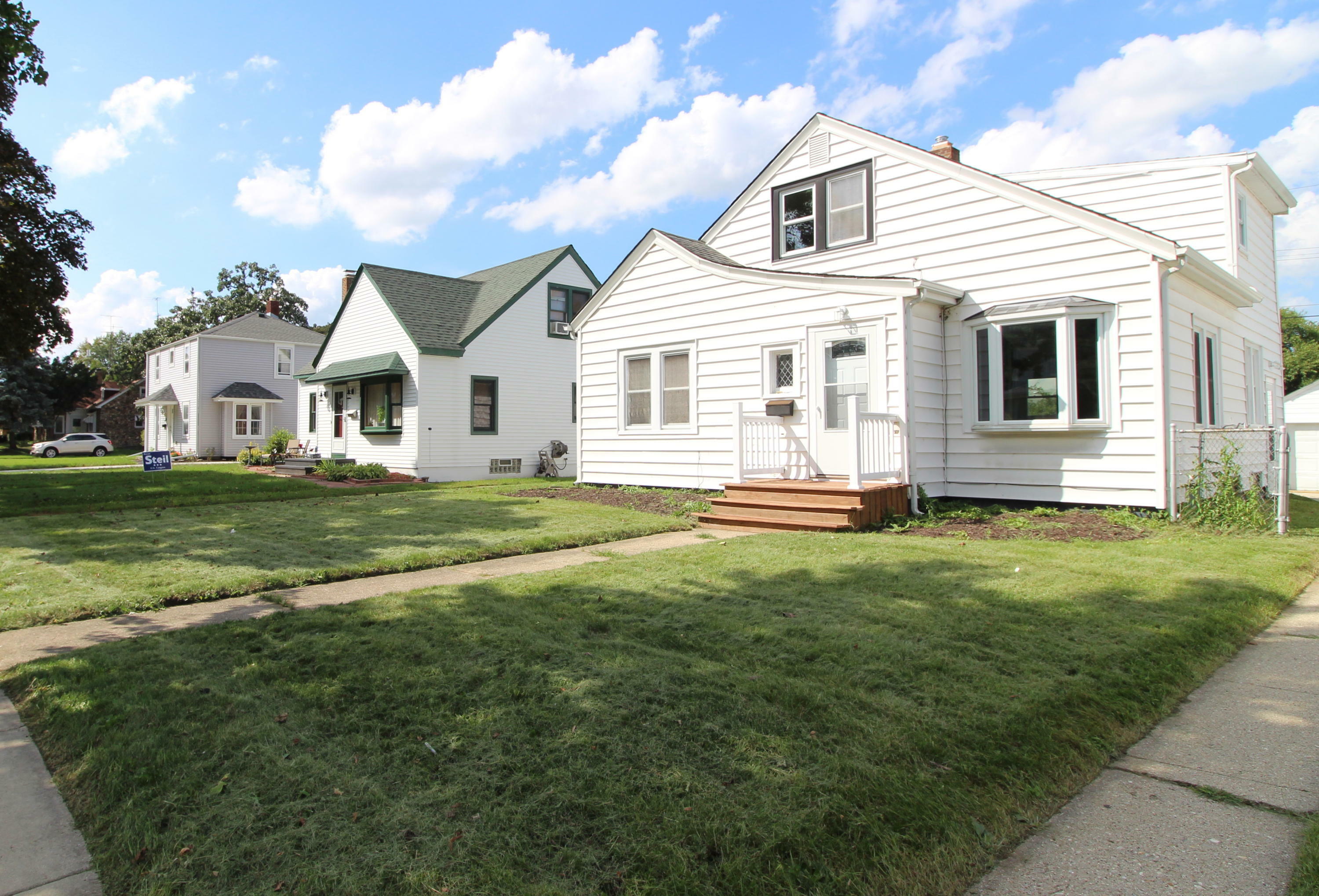 Property Photo:  1714 75th St  WI 53143 