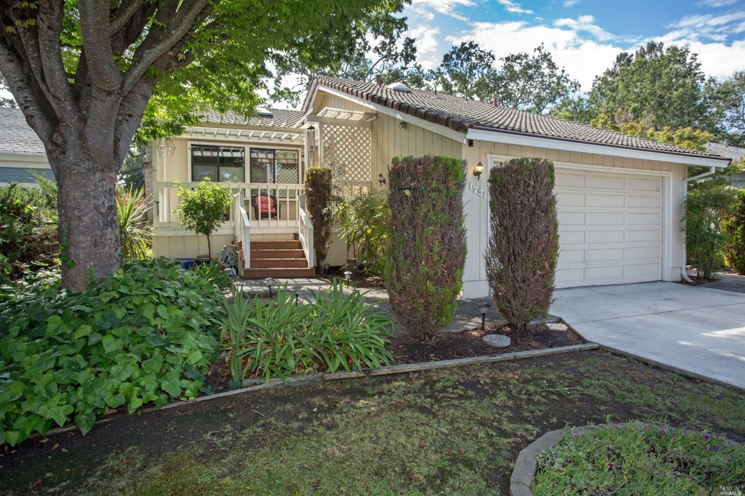 Property Photo: 1731 Arroyo Sierra Circle CA 95405