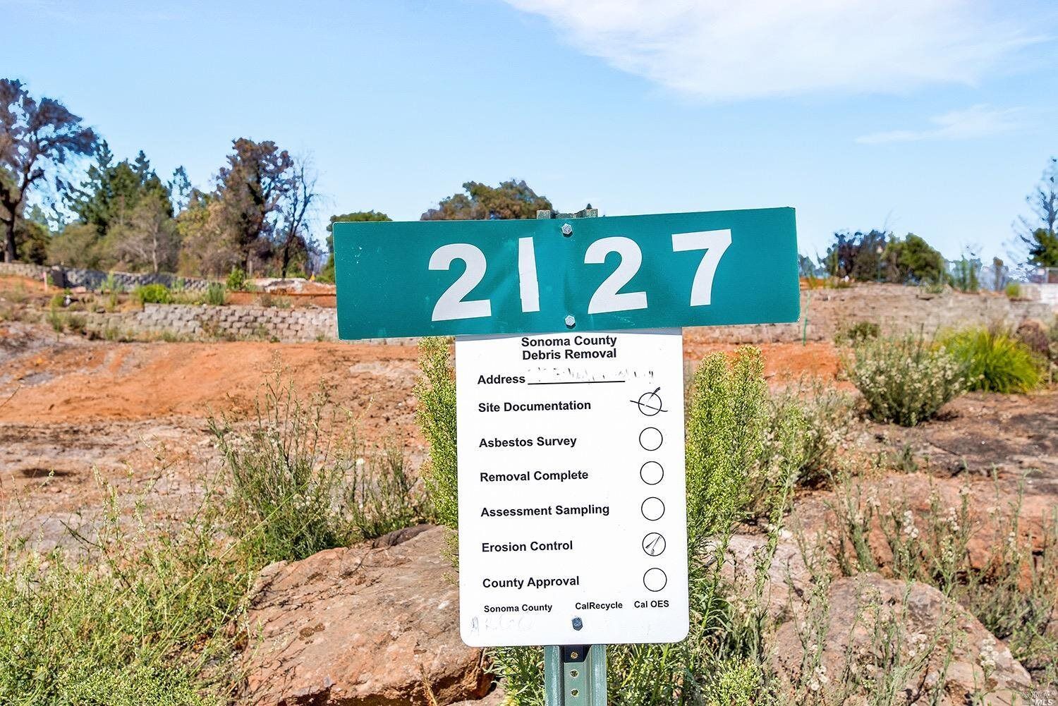 Property Photo:  2127 Wedgewood Way  CA 95404 