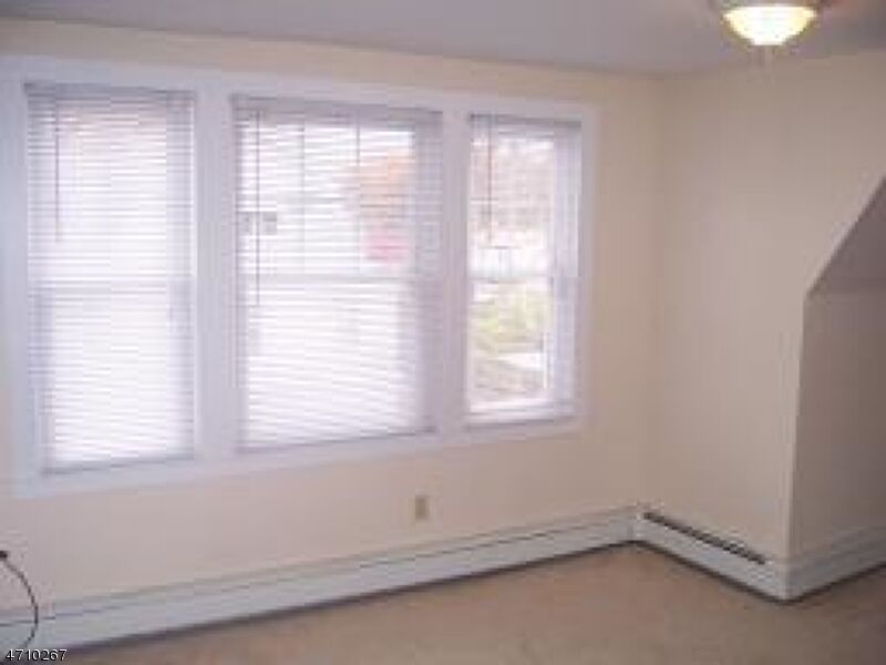 Property Photo:  17 Laura Ave 3  NJ 07110 
