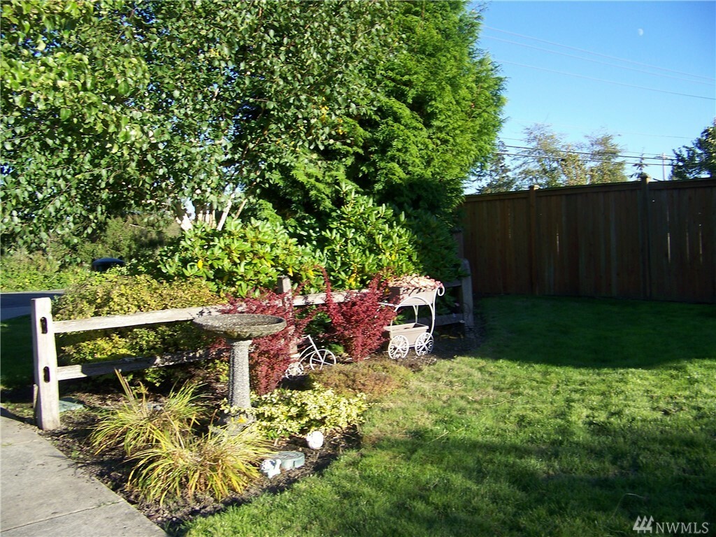 Property Photo:  6900 288th St NW  WA 98292 