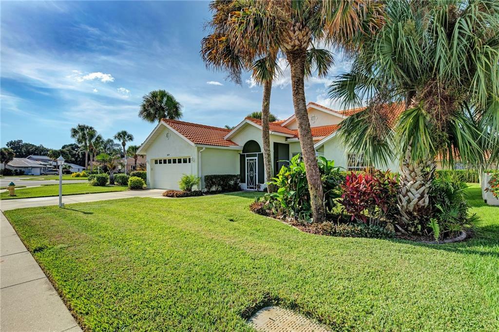 Property Photo:  1619 Liscourt Drive  FL 34292 