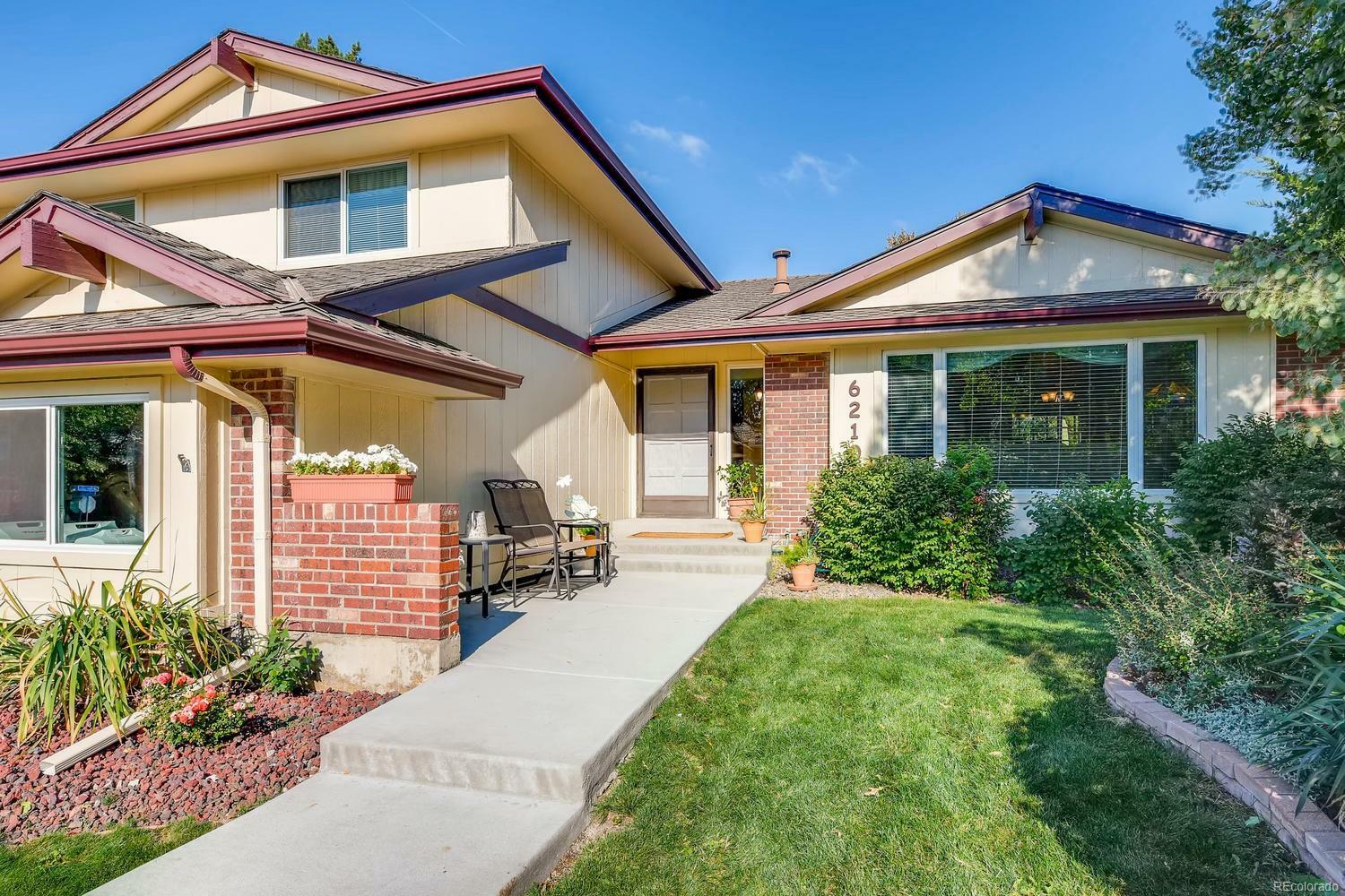 Property Photo: 6210 South Grape Court CO 80121