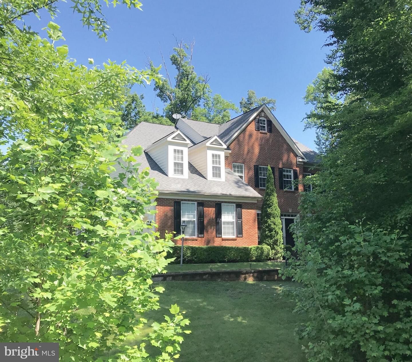 Property Photo:  6655 Passage Creek Lane  VA 20112 