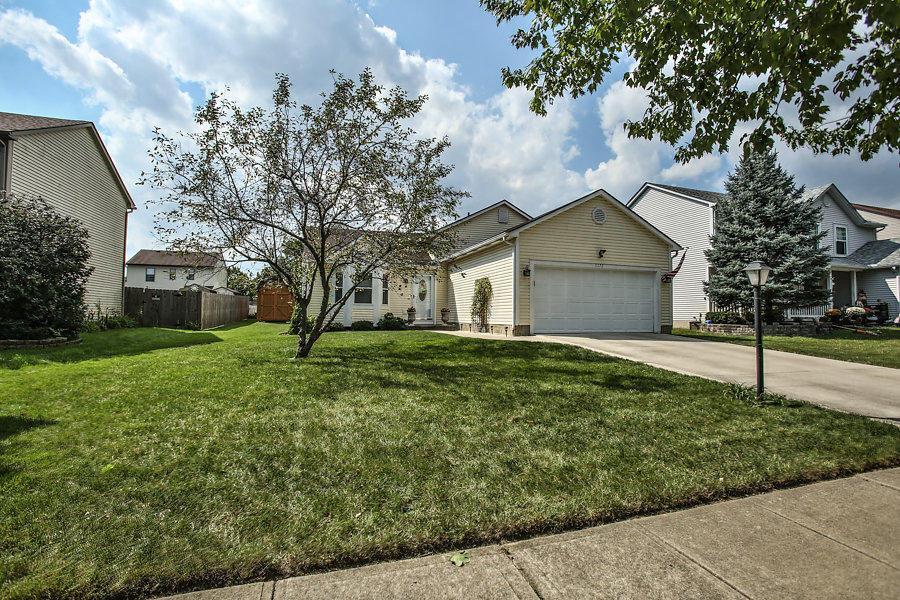 Property Photo: 5573 Forest Glen Drive OH 43123