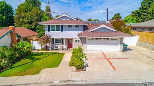 Property Photo: 267 Brentwood Place CA 92627