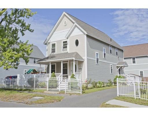 Property Photo:  121 Jackson St  MA 01040 