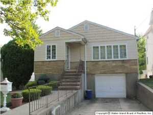 Property Photo:  132 Keegans Lane  NY 10308 