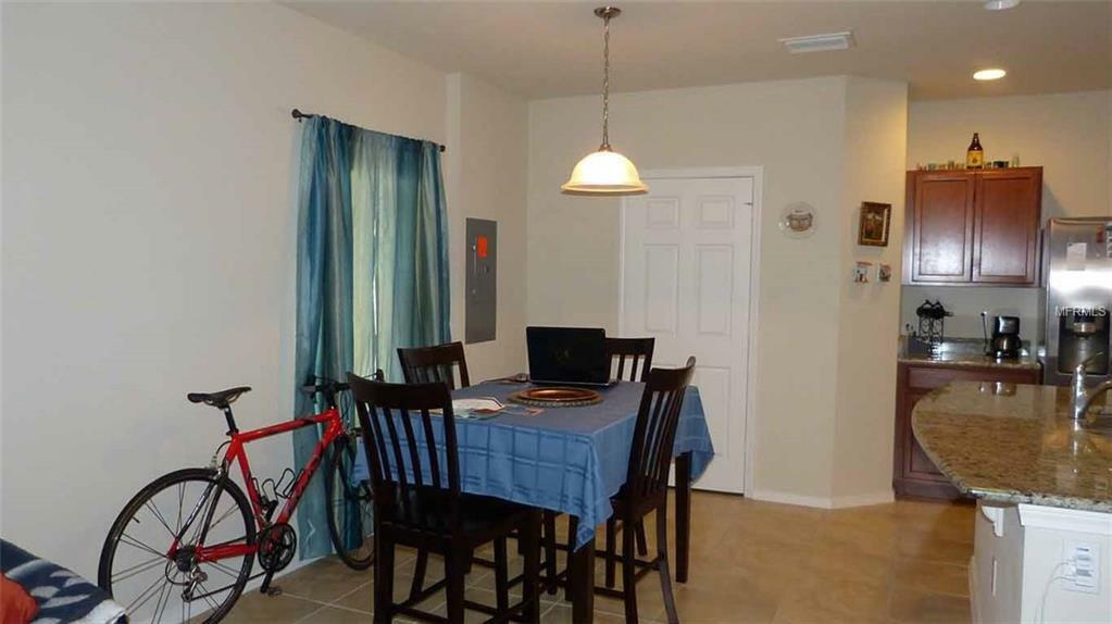 Property Photo: 4631 Chatterton Way FL 33578