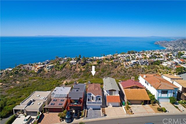 Property Photo:  835 Quivera Street  CA 92651 