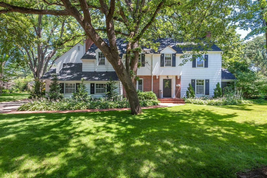 12 Woodland Road  Edina MN 55424 photo