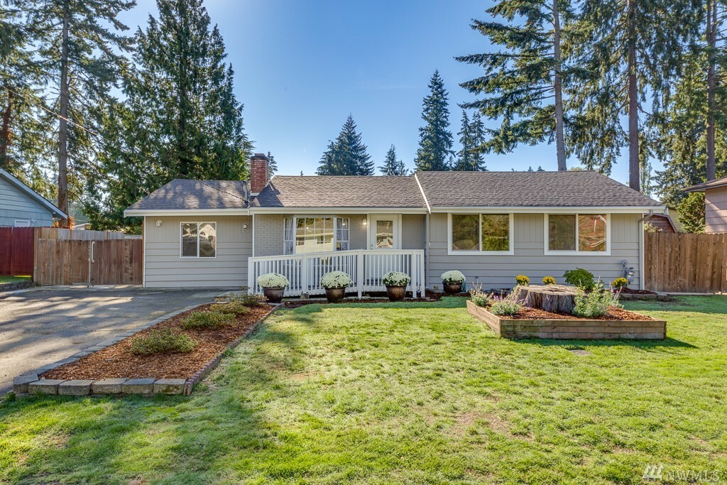 Property Photo:  5906 178th St SW  WA 98037 