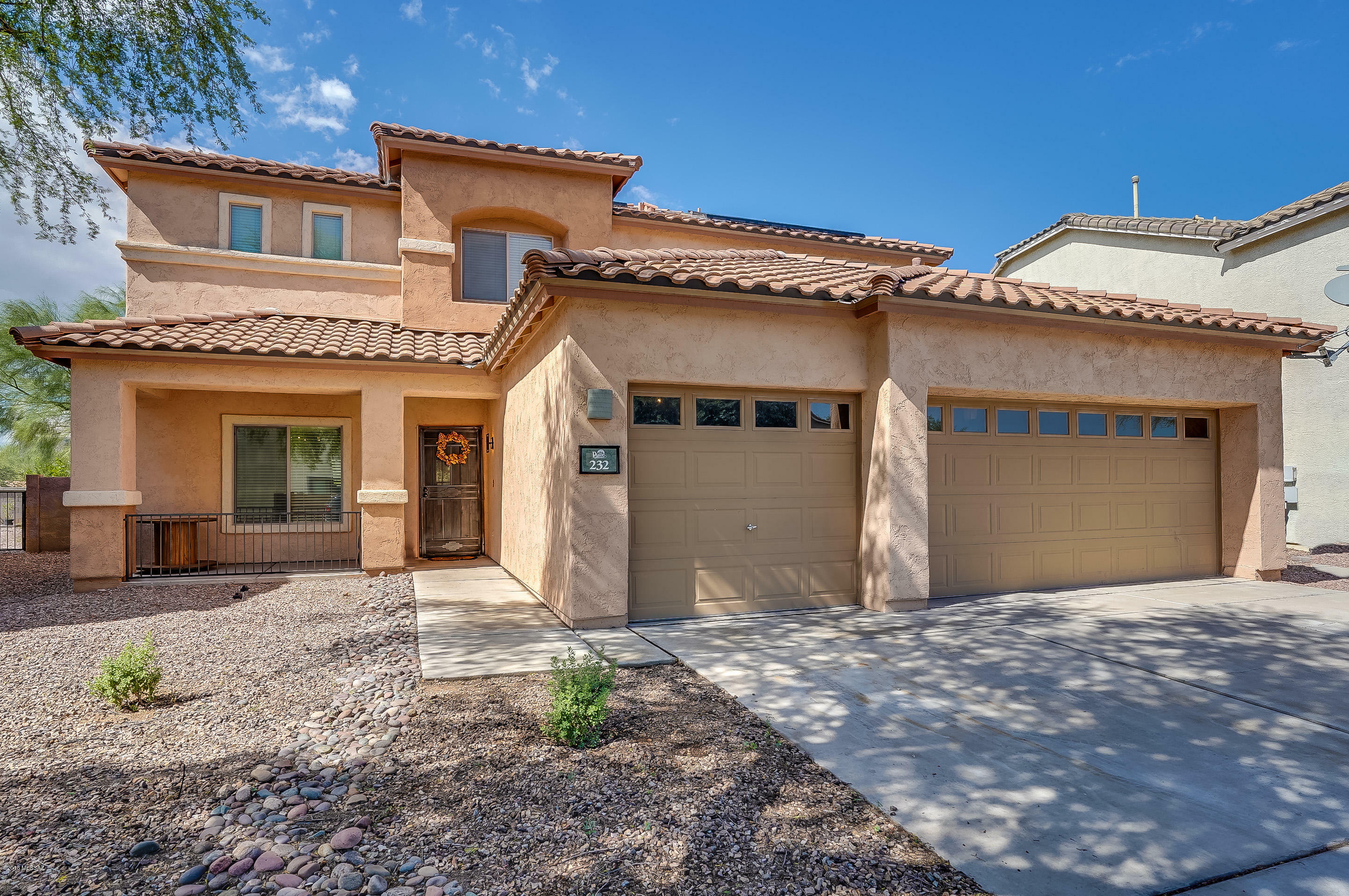 Property Photo: 232 W Calle Bayeta AZ 85629