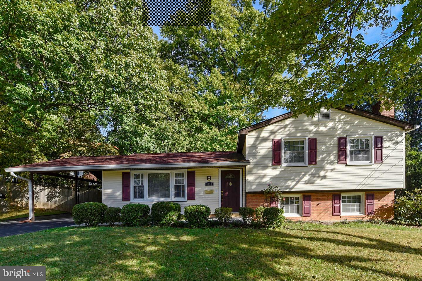 Property Photo: 4315 Pickett Road VA 22032