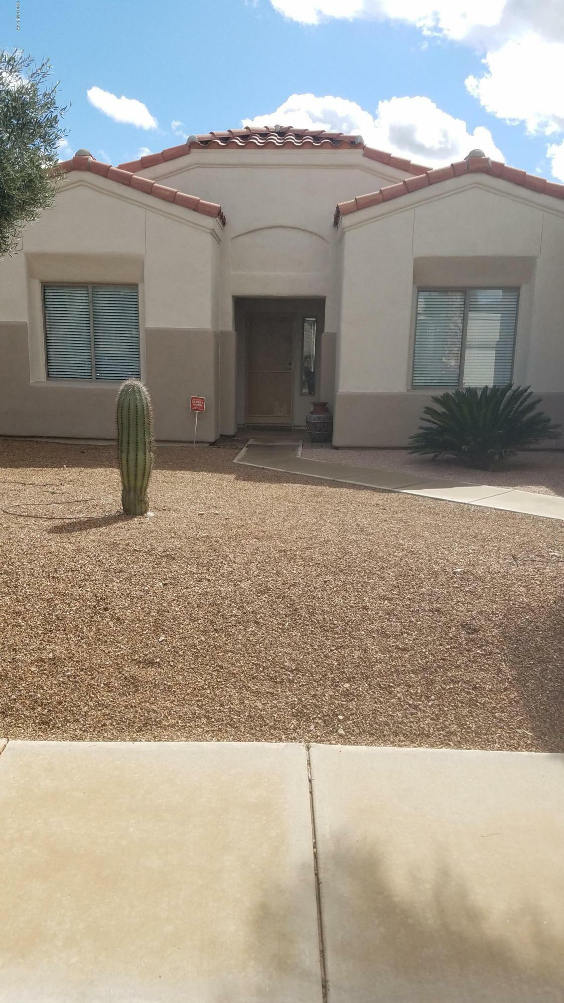 Property Photo: 415 W Windowmaker Road AZ 85737