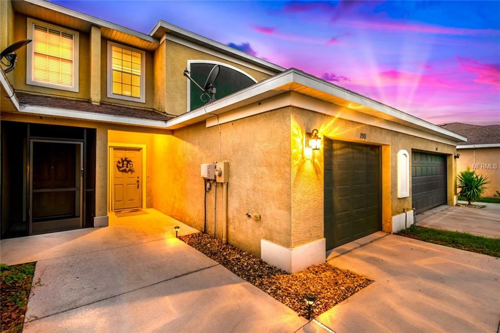 Property Photo:  2513 28th Avenue E  FL 34221 