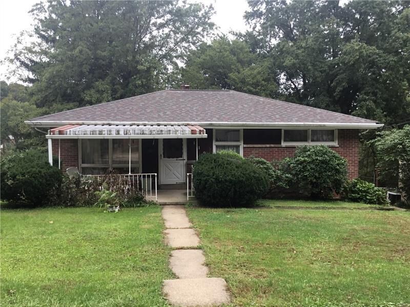 Property Photo: 110 Glenview Ave PA 15601