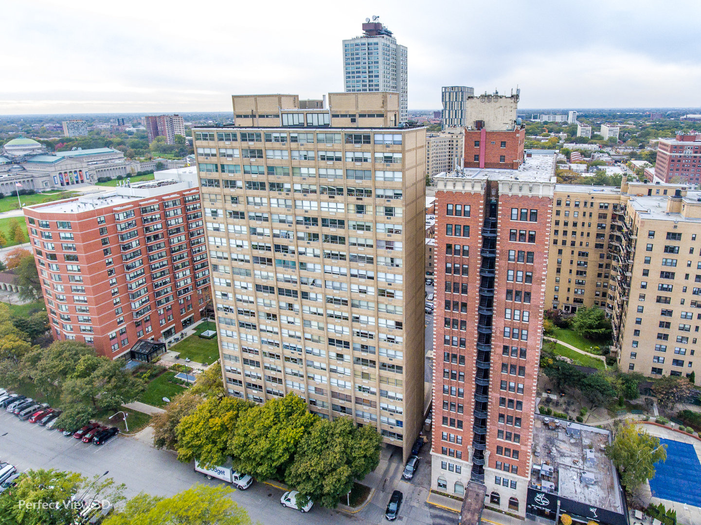 5530 South Shore Drive 4A-B  Chicago IL 60637 photo