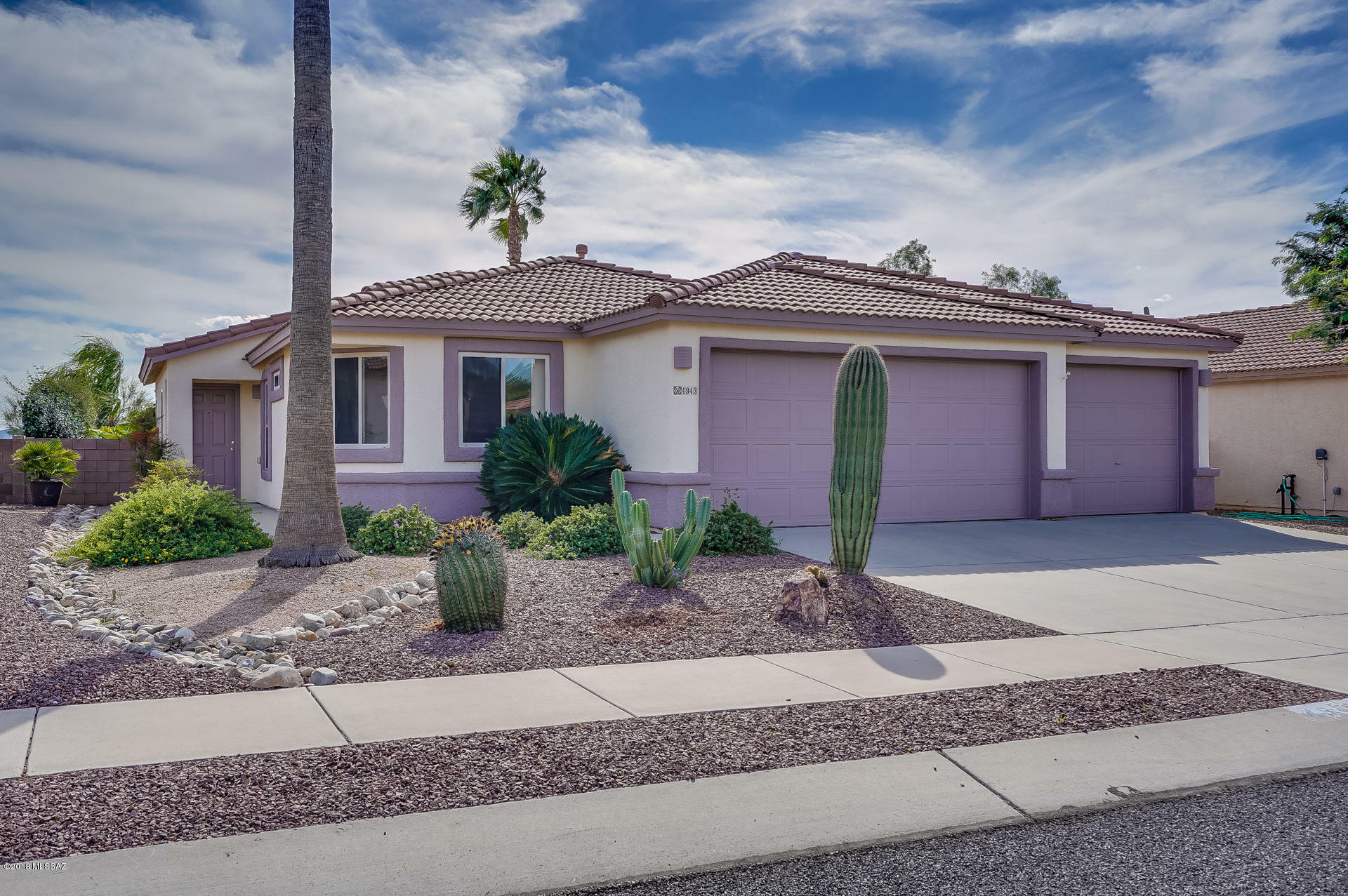 Property Photo:  4943 W Rosebay Drive  AZ 85742 