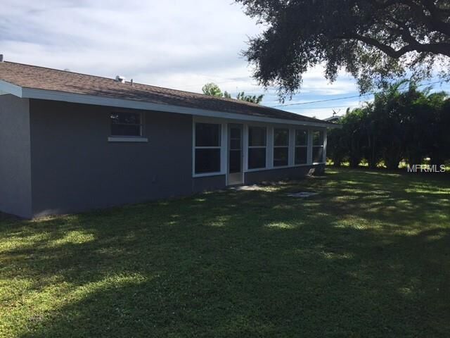 Property Photo:  4119 Tarpon Road  FL 34293 